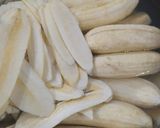 Foto langkah ke 1 dari resep Keripik pisang coklat.