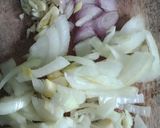 Foto langkah ke 1 dari resep Capcay Kuah Bakso Udang.