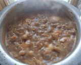 A picture of step 1 of Chicken shami burger.