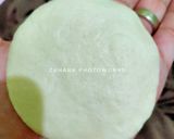 Foto langkah ke 3 dari resep Hotteok (Korean Sweet Pancake).