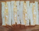 Foto langkah ke 8 dari resep Egg Sandwich.