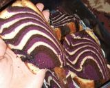 Foto langkah ke 7 dari resep Zebra Cake Putih Telur Super Rekomend.