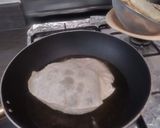 A picture of step 3 of Kheer puri.