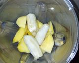 A picture of step 1 of Mango And Banana Smoothie.