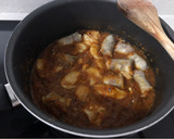 Foto del paso 4 de la receta: Arroz con pollo y salchichas