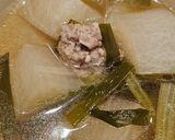 รูปขั้นตอนการทำที่ 3 ของ น้ำแกงหัวไชเท้า หมูสับ