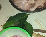 Foto langkah ke 1 dari resep Opor ayam kuah putih.