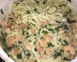 Foto del paso 4 de la receta: Fideos con langostinos