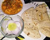 A picture of step 13 of Paneer curry.