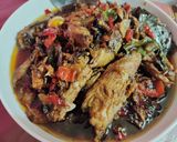 Foto langkah ke 5 dari resep Ikan Asap Kecap Pedas.