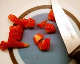 Foto del paso 2 de la receta: Leche de fresa 🍓