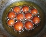 मावाचे गुलाबजाम (mava gulab jamun recipe in marathi) रेसिपी स्टेप 3 फोटो