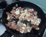 Foto del paso 1 de la receta: Papa con queso crema y jamón