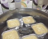 Foto langkah ke 3 dari resep Puding Kurma Kukus.