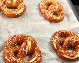 Une image de l'étape 7 de Bretzels sucrés.