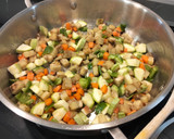 Foto del paso 5 de la receta: Guisado de soja texturizada vegano
