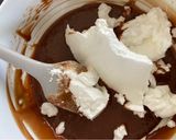 Une image de l'étape 3 de Mousse au chocolat.
