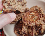 Foto del paso 5 de la receta: Galletas de avena y canela endulzadas con dátiles 🌴 Sin horno 🌴 En sartén 🌴 Veganas
