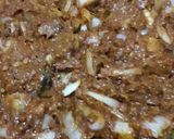 A picture of step 5 of Instant imli and dry red chilli pickle.
