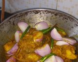 A picture of step 3 of Chicken do pyazaa.