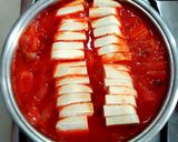 รูปขั้นตอนการทำที่ 3 ของ ซุปกิมจิ / กิมชิจิเก /คิมชีจีแก Kimchi Jjigae (สูตรนี้รับประกันความอร่อย)