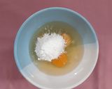 Foto langkah ke 2 dari resep Semur Telur Dadar Pedas.
