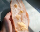 Hình bước làm 7 của món Bánh mì nướng sốt dầu trứng siêu ngonnnn