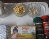 A picture of step 1 of Mushroom corn toast.