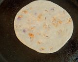 प्याज पनीर पराठा(pyaz paneer paratha recipe in hindi) रेसिपी चरण 4 फोटो