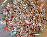 A picture of step 8 of Strawberry Rhubarb Crumble with Oats.