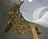 Foto langkah ke 4 dari resep Tumis Usus Cabe Ijo.
