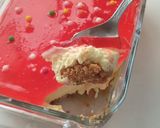 A picture of step 4 of 3 Layered Pudding Shots.
