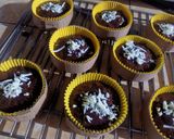 Foto langkah ke 4 dari resep Muffin Banana Cocho enak tanpa loyang husus.