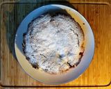 A picture of step 7 of Mascarpone and strawberry cake.