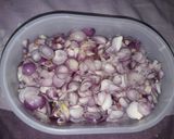 Foto langkah ke 1 dari resep Bawang  goreng renyah.