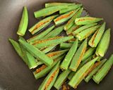 ભરેલો ભીંડો (Bharelo Bhindo Recipe In Gujarati) રેસીપી સ્ટેપ2ફોટો
