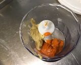 Une image de l'étape 2 de Sauce salade citron poivron moutarde et melfor.