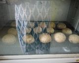 A picture of step 9 of Moong sprouts & palak-paneer baked Kachori.