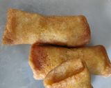 A picture of step 5 of Spring Rolls.
