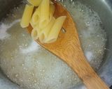 A picture of step 2 of Masala Penne.