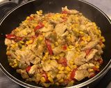 Une image de l'étape 17 de Poulet façon chili verde (maïs, poivrons, citrons verts).