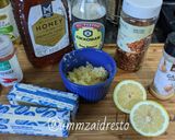 Foto langkah ke 3 dari resep Honey Lemon Garlic Chicken.