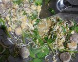 Foto langkah ke 4 dari resep Mie Goreng Spesial.