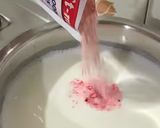 A picture of step 1 of Rose vanilla faluda.