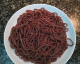 Hình bước làm 2 của món 🍝Hủ Tiếu gạo lứt đỏ spaghetti 🍝