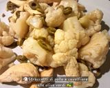 Foto del passaggio 6 della ricetta 🐔Straccetti di pollo e cavolfiore alle olive verdi 🫒