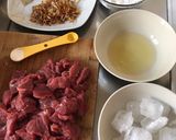 Foto langkah ke 1 dari resep Bakso sapi garing pure daging sapi.