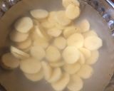 Hình bước làm 1 của món Tôm Hùm Sốt Bơ & Hương Thảo 🦞 🥔 🍋 🧈