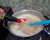 Foto langkah ke 3 dari resep Sup Ayam Suwir.