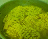 2 மினிட்ஸ் மேகி நூடுல்ஸ்(2 Minutes Maggi) ரெசிபி ஸ்டேப் 3 புகைப்படம்